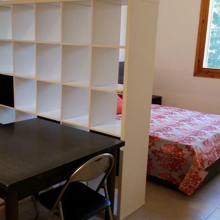 Bologna Studio Flat 111 Via Francesco Zanardi Βίλα Εξωτερικό φωτογραφία