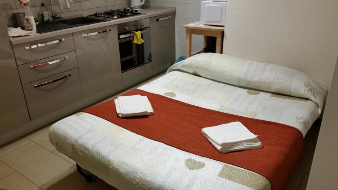 Bologna Studio Flat 111 Via Francesco Zanardi Βίλα Εξωτερικό φωτογραφία